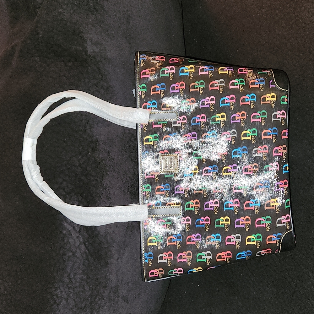 Dooney & Burke shoulder bag - Picture 3 of 4